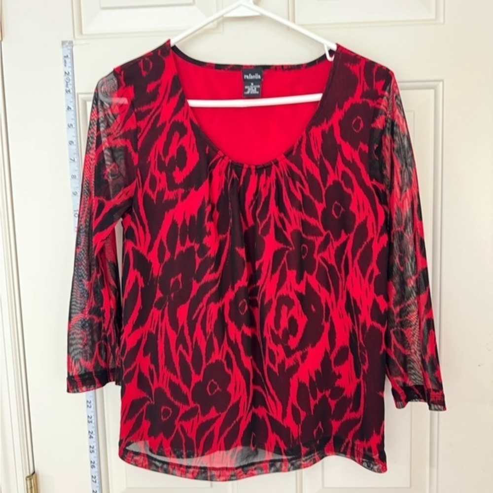 Rafaella Red & Black Floral 3/4 Sleeve Blouse, size medium